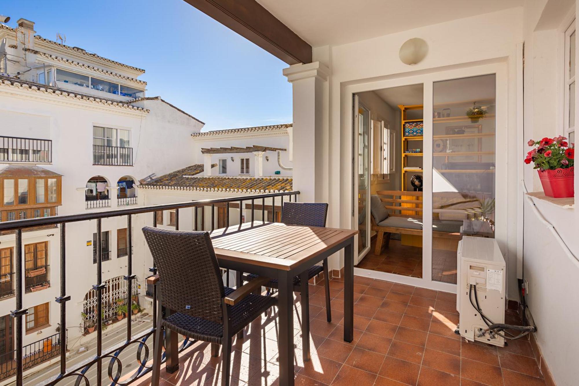 Duquesa Port Studio Apartment - Bright Sunlit Terrace Manilva Buitenkant foto