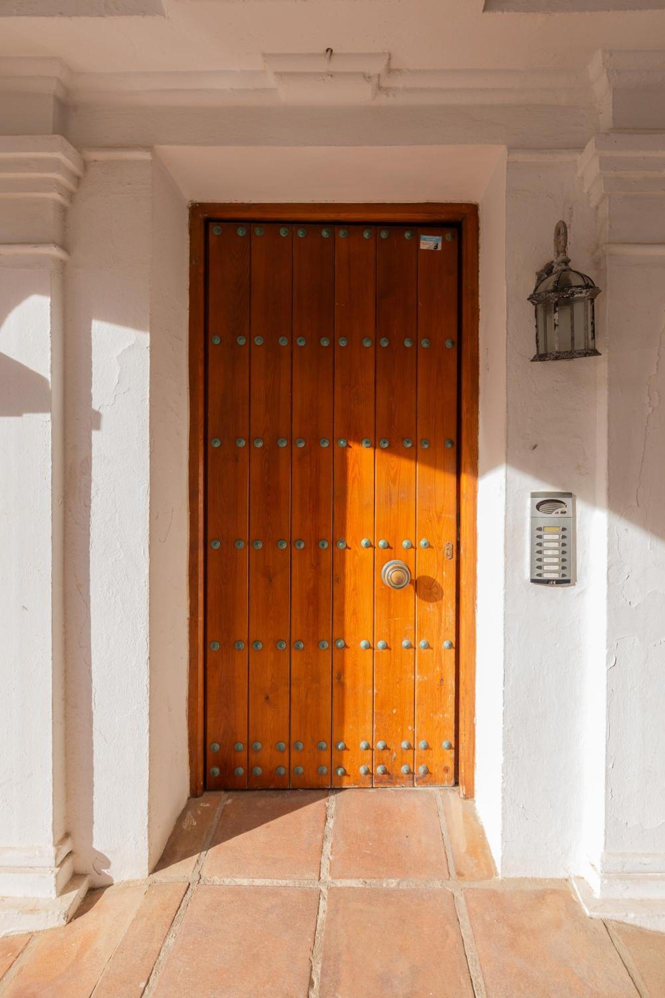 Duquesa Port Studio Apartment - Bright Sunlit Terrace Manilva Buitenkant foto