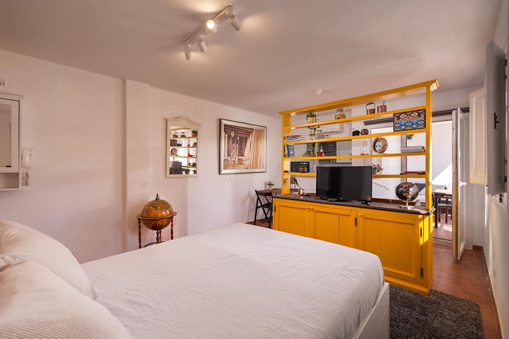 Duquesa Port Studio Apartment - Bright Sunlit Terrace Manilva Buitenkant foto